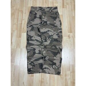 Men’s Vintage Y2K Wrangler Camo Cargo Pants / Size 30x30